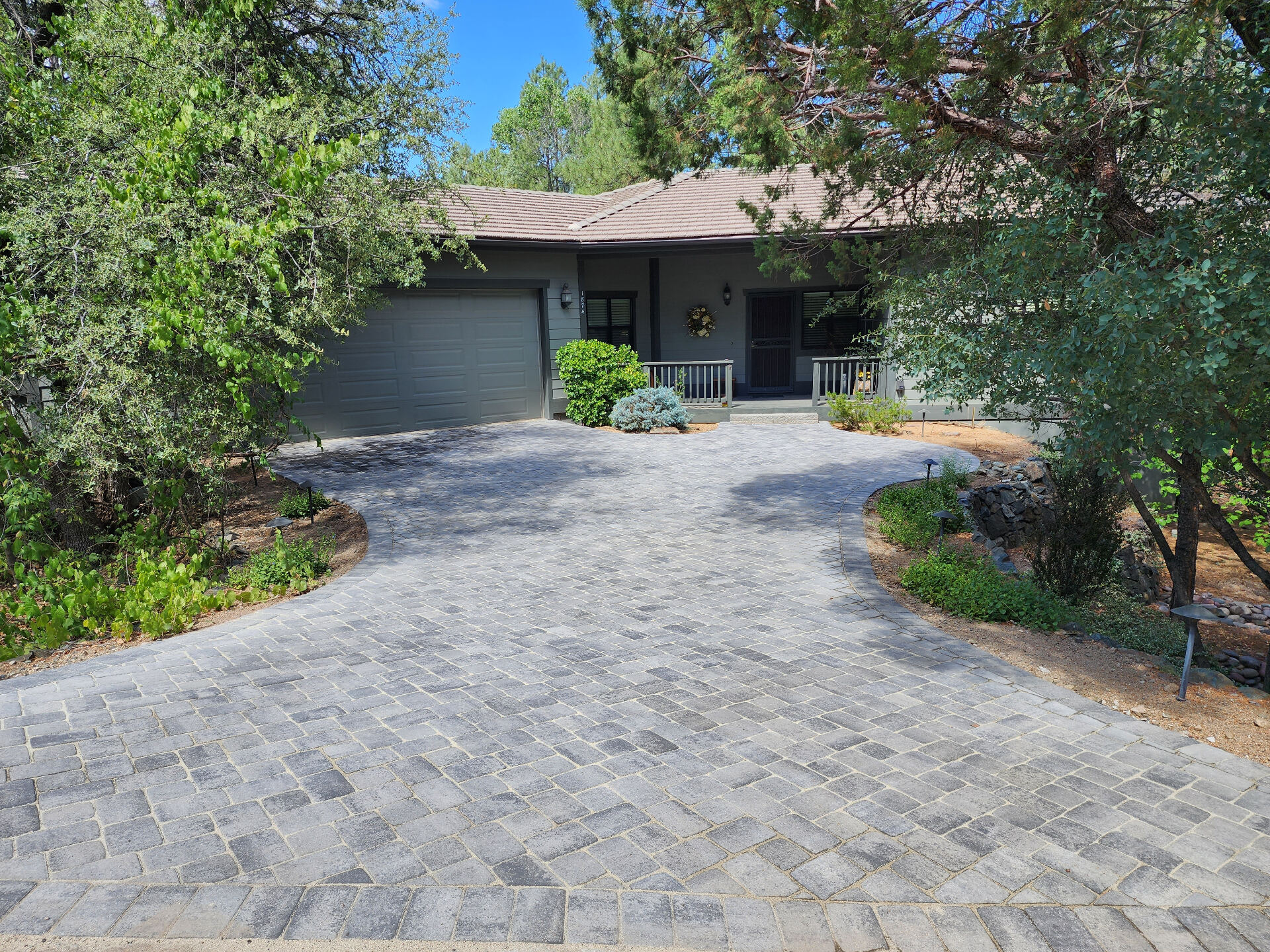 ​Paver Driveway 